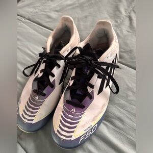 Adidas F50 Messi Soccer Cleats in White and Purple. Size 6